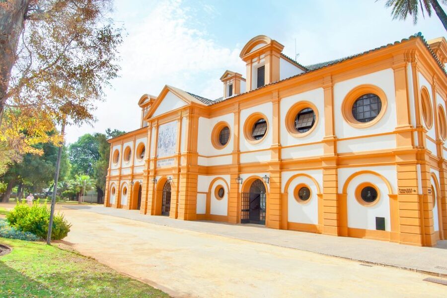 Jerez: Royal Andalusian School of Equestrian Art Admission - Charles Garnier Palace and the Original Halls on the Ground Floor