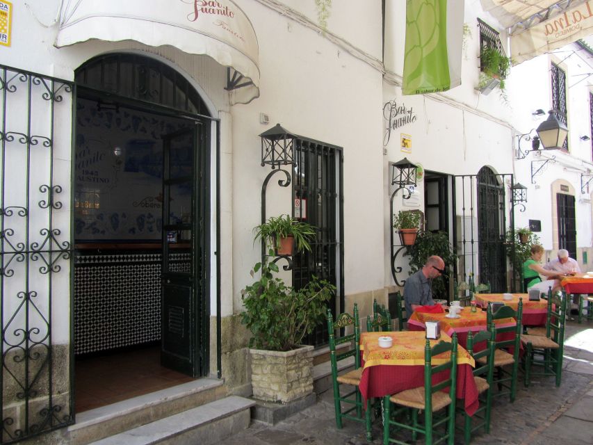 Jerez: Traditional Tapas Tour - The most useful highlights (and why they matter)