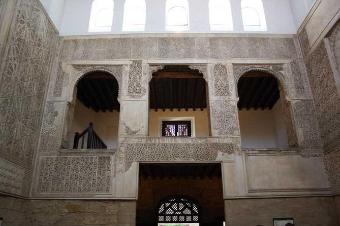 Jewish quarter and Alcazar of the Christian Monarchs - Guides, Hearing, and Group Size: Getting the Best from 2 Hours