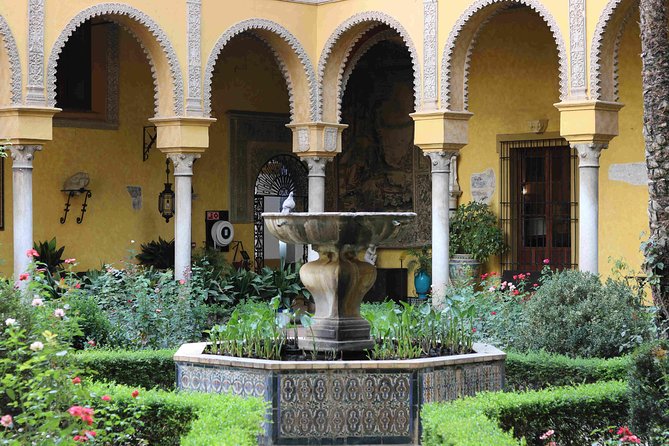 "Las Dueñas" Palace ticket + Audioguide - Where to meet and when to go in Seville