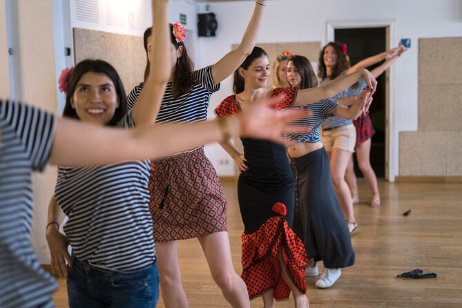 Learn Flamenco in 90 minutes - Gift flower - Price and value: $48.01 for a private 90-minute class