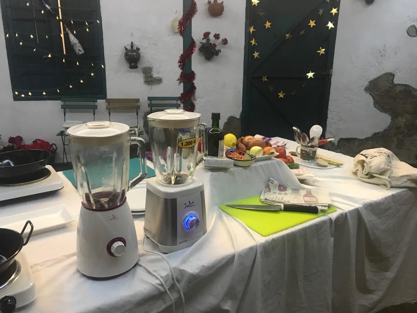 Local cooking class in Cordoba. Hands on: Salmorejo - Price and value at about $11