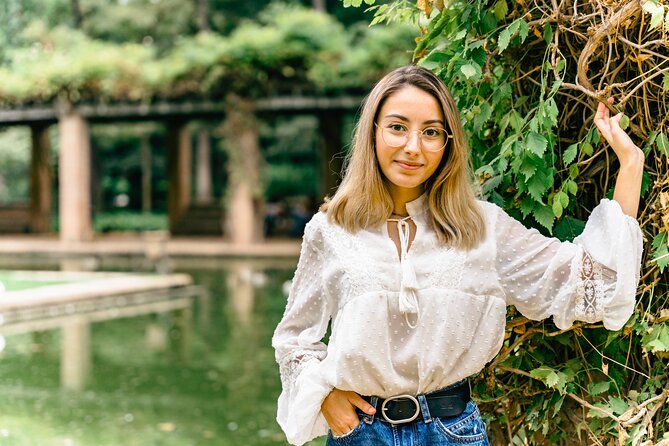 Make Seville unforgettable: Private Photoshoot at Plaza de España - Why a private Plaza de España photoshoot beats “just walk around”