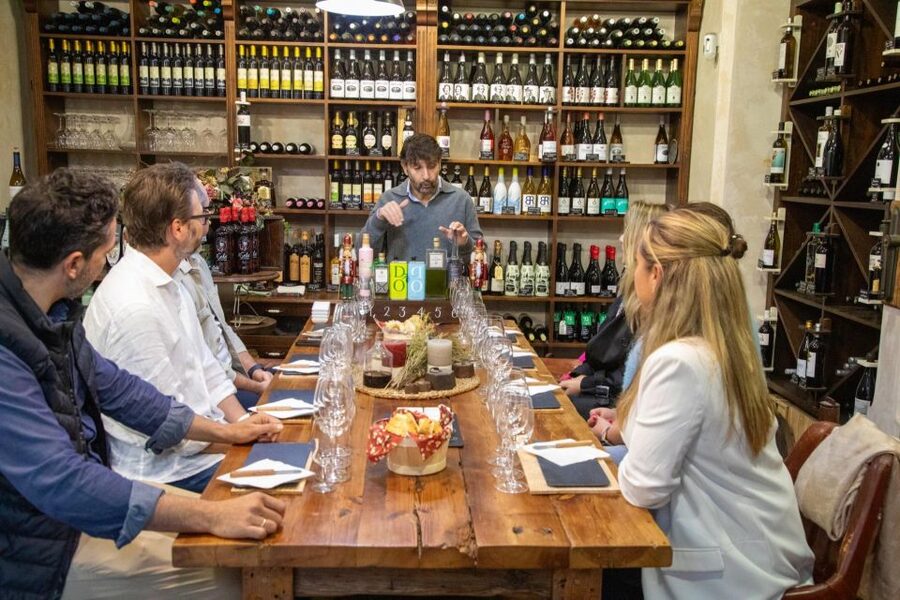 Marbella: Tour of the Old Town with Tapas & Wine - Price and Value on the Costa del Sol