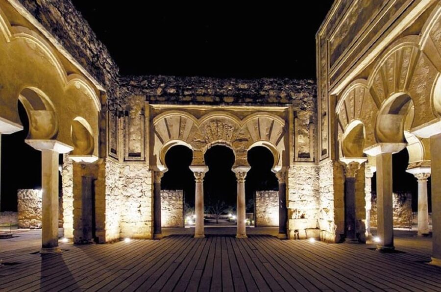Medina Azahara Guided Tour at Night - Why the Ruins at Night Feel Different Than Daytime