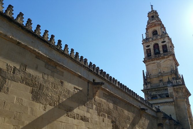 Mosque-Cathedral Cordoba Guided Tour with Priority Access - Tips to get the most from the audio and the stops