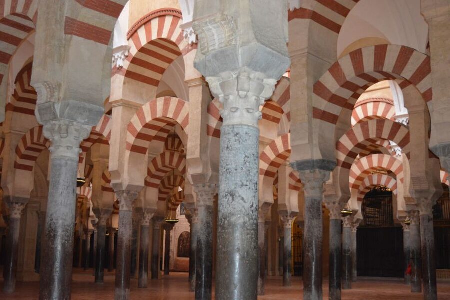 Mosque-Cathedral Small Group Guided Tour - Guides and Pace: How a Very Small Group Changes Everything