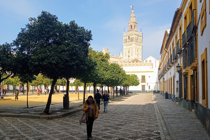Must See Running Tour Of Sevilla - Plaza Nueva and the Cathedral Edge: Fountains, Short Stops, Big Anchors