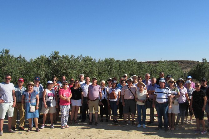 Oil tourism in Pulpí Discover the World of EVOO - Stop 5: Tienda Gourmet Time, Buy EVOO and Almería Flavor Favorites