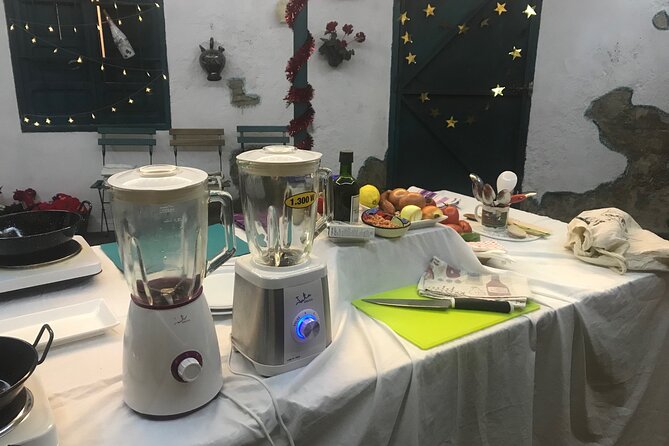Paella and Salmorejo 2-Hour Cooking Class in Córdoba - What Happens After You Cook: Wine Pairing and Flamenco