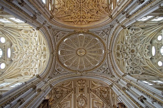 Private 3-hour Walking Tour of Cordoba with official tour guide - How an official English guide changes what you notice