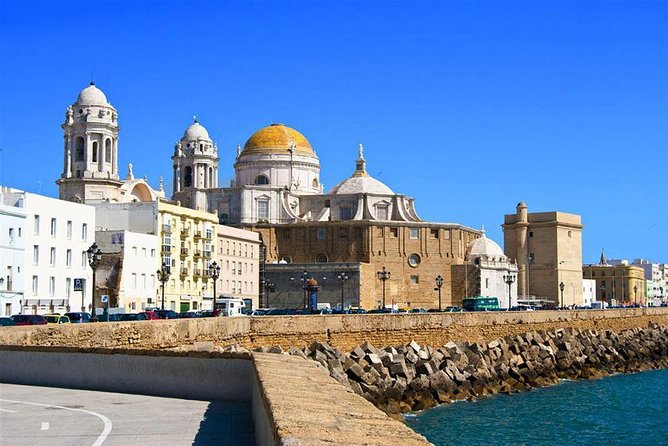 Private Bike Tour in Cadiz - Key things you’ll notice