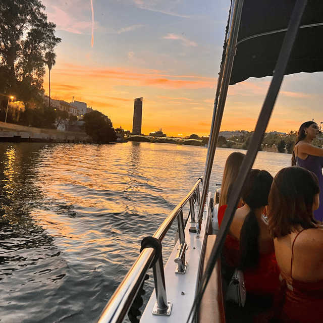 Private boat trip on the Guadalquivir - Why the Guadalquivir river gives Seville a new angle