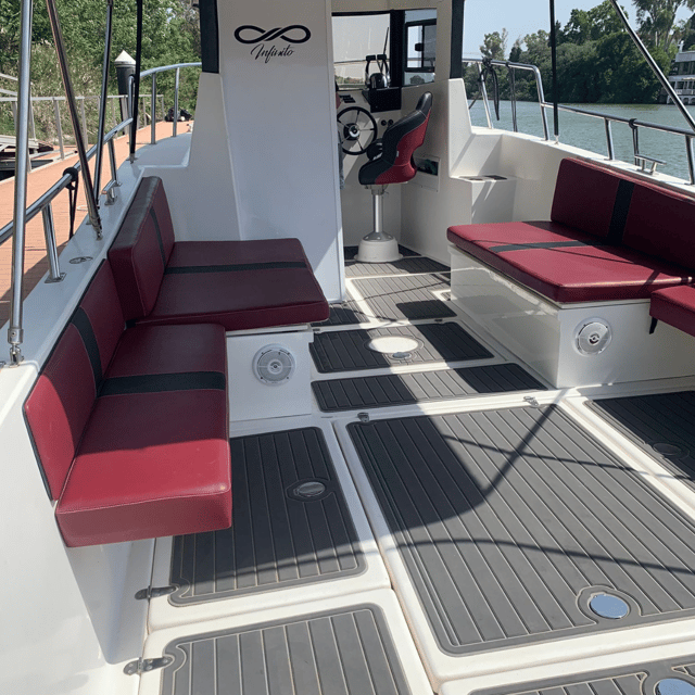Private boat trip on the Guadalquivir - Tips to get the most out of your hour on the water