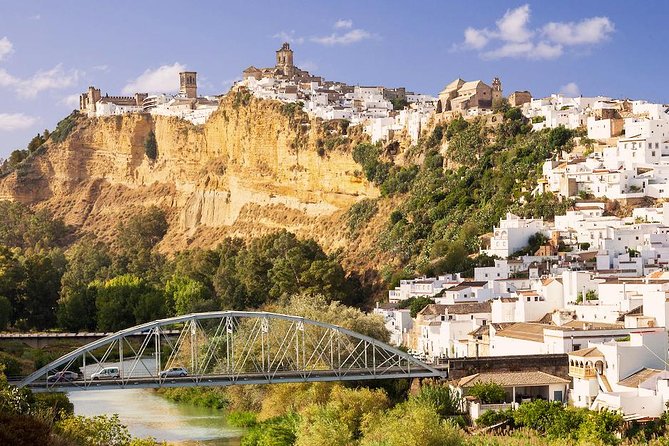 <em>Private Day Trip</em> from Cádiz: The White Towns of Andalusia – The Guide Makes It: Learning Spanish Life, Not Just the Photo Route’ /><br />
This tour’s stand-out strength is the way it’s guided. Several people highlight that the guide, like Gabriella, shared lots of information about Spanish life. That is the kind of detail that changes the whole experience.</p>
<p><p>A private tour is at its best when the guide does more than recite facts. When your guide explains what you’re seeing and why it matters locally, the towns feel less like postcards and more like living places. And that cultural framing can help you notice differences between towns in a way that a map alone cannot.</p>
</p>
<p><p>You’ll also get the benefit of being away from the most crowded rhythms. One review emphasizes seeing Spain away from crowds of tourists, and that matches what a well-planned day from Cádiz can do. When you’re moving efficiently and following a guided route, you tend to spend less time stuck in traffic and more time where you can actually breathe.</p>
</p>
<p><p>One more reason the guide experience is worth your attention: private tours often mean more conversation. If you have questions about daily life in Andalusia, or you want tips on what to do later in Cádiz, this is the best time to ask.</p>
</p>
<h2>Comfort Tips for an 8-Hour White Towns Day</h2>
<p><img width="669" height="446" decoding="async" src=