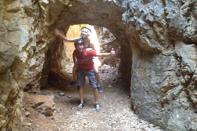 Private Ebike full day excursion to Sierra Norte Natural Park - Nacimiento del Hueznar: a quick nature stop that still counts