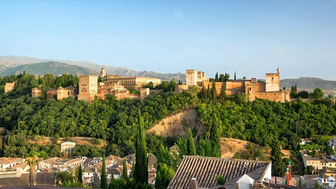 Private Granada Day Trip including Alhambra and Generalife from Seville - Quick hits before you go