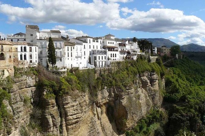 Private Guided Day Trip to the White Villages and Ronda from Seville - Zahara de la Sierra: White Walls, Mountain Setting, and a Guided Introduction
