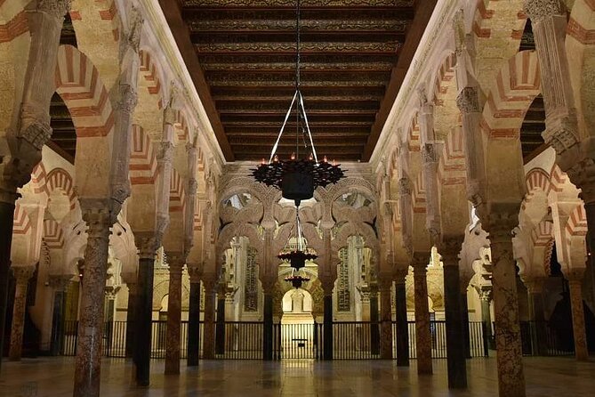 Private Guided Visit to the Mosque-Cathedral of Córdoba - Inside the Mezquita-Catedral: a chronological walk through construction phases