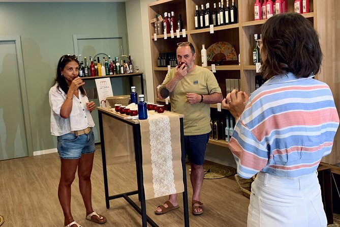 Private Tasting of Olive Oil in Córdoba - Pairings at the End: How Córdoba Lets You Use the Oil