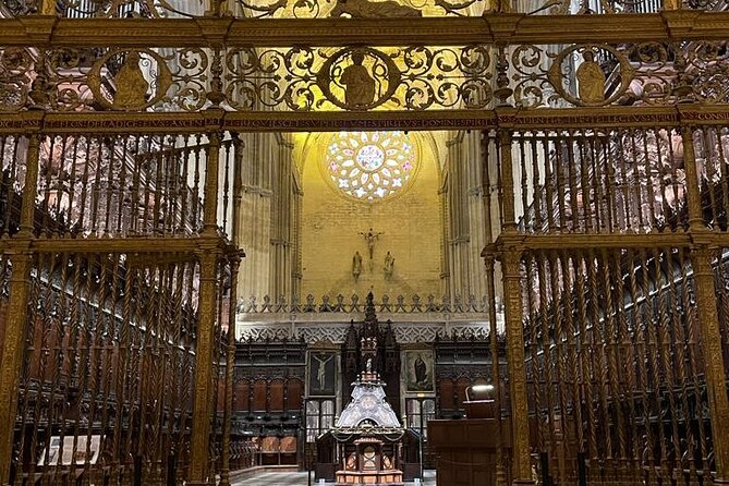 Private Tour of the Cathedral and Giralda of Seville - A tight 90 minutes in Seville, Cathedral first, Giralda second