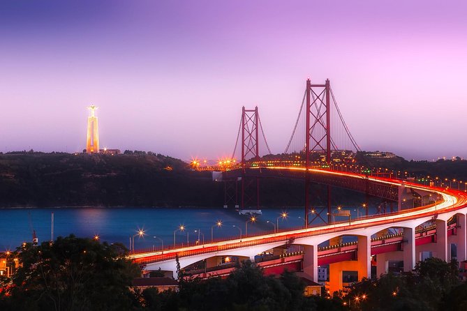 Private transfer from Seville to Lisbon, 2 hours for sightseeing - Drivers are helpful local guides, not licensed tour guides