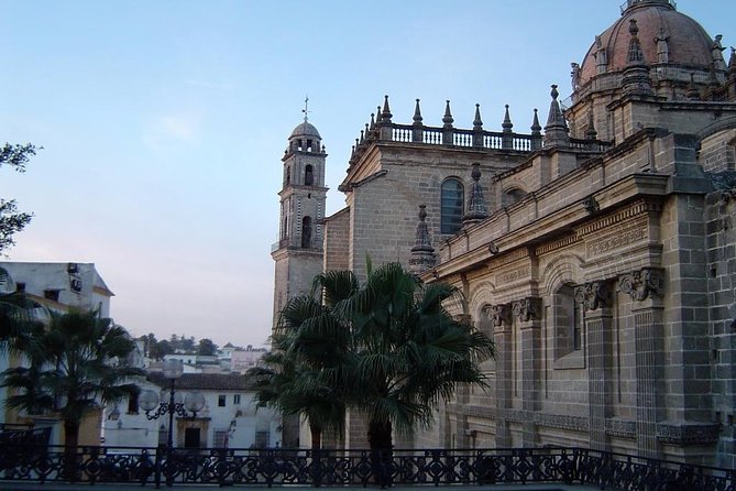Private wine tour to Jerez de la Frontera - Logistics That Stay Out of Your Way
