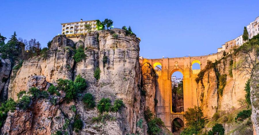 Pueblos Blancos & Ronda: Private Full-Day Tour from Seville - The Cork Forest Drive to Ronda: Why the Route Itself Is Part of the Day