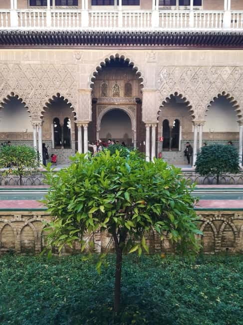 Real Alcázar of Seville Skip-the-Line Private Tour - Who Should Book This Alcázar Tour (and who might not)
