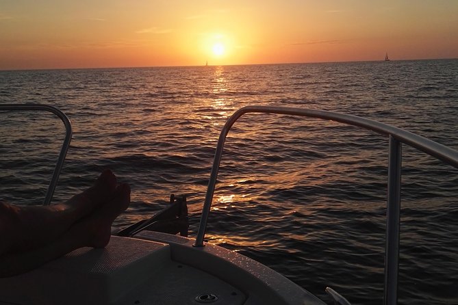 Romantic walk in the Bay of Cadiz - Roberto and the crew: why the service feels personal