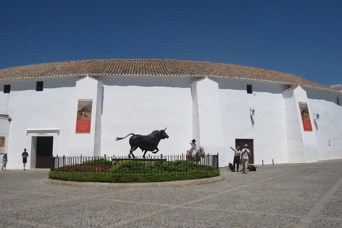 Ronda and White Villages Guided Tour from Seville - Time management: why the early stops can feel short
