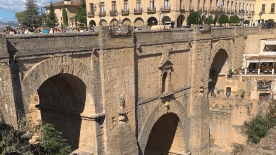 Ronda from la Costa del Sol - Guides, headsets, and the multi-language advantage