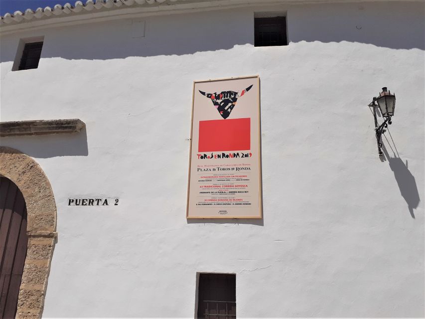 Ronda: Sightseeing Walking Tour - Where You Start: Tourist Office or Busto de Antonio Ríos Rosas