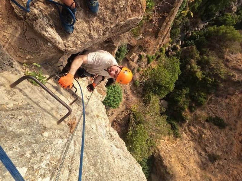 Ronda: Tajo de Ronda Via Ferrata Guided Climbing Tour - What You’ll Do During the 2 to 3 Hours