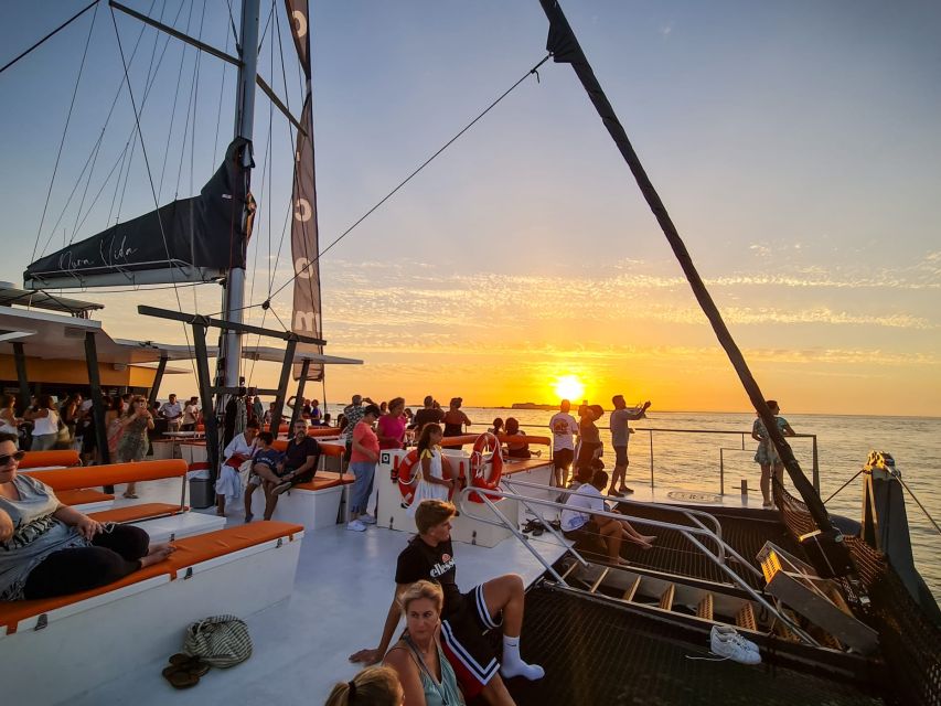 Sancti Petri: Sunset Catamaran Cruise - Sancti Petri Castle: The Easy Anchor Point for Great Photos