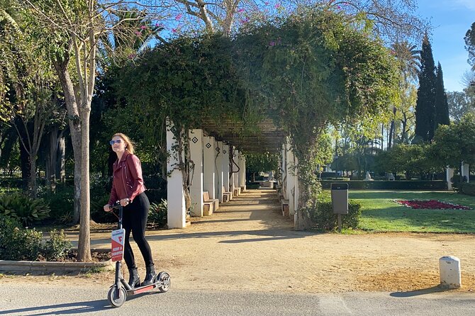 Scooter tour in Seville - The route in two hours: how the big stops fit together