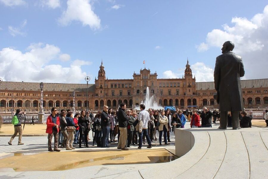 Secrets of Maria Luisa Park and Plaza de Espana - Key highlights at a glance