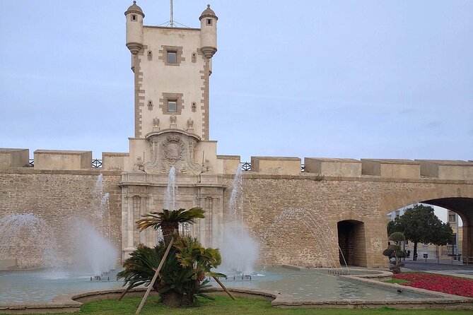 Self Guided Walking Tour of Charming Cadiz - How the GPS audio tour works in real life