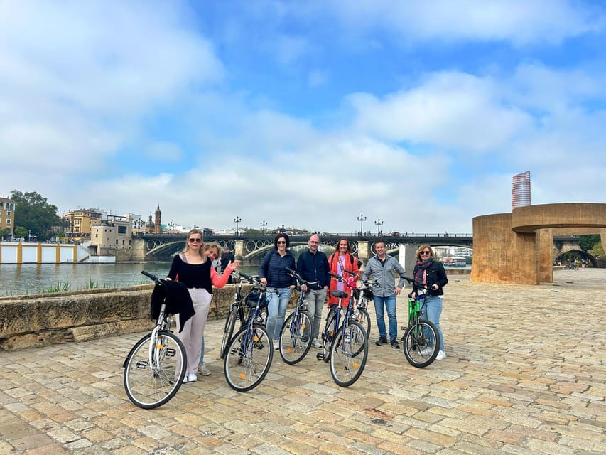Sevilla: 100% Nederlandstalige Highlights Tour op E-BIKE - Key highlights you’ll feel right away