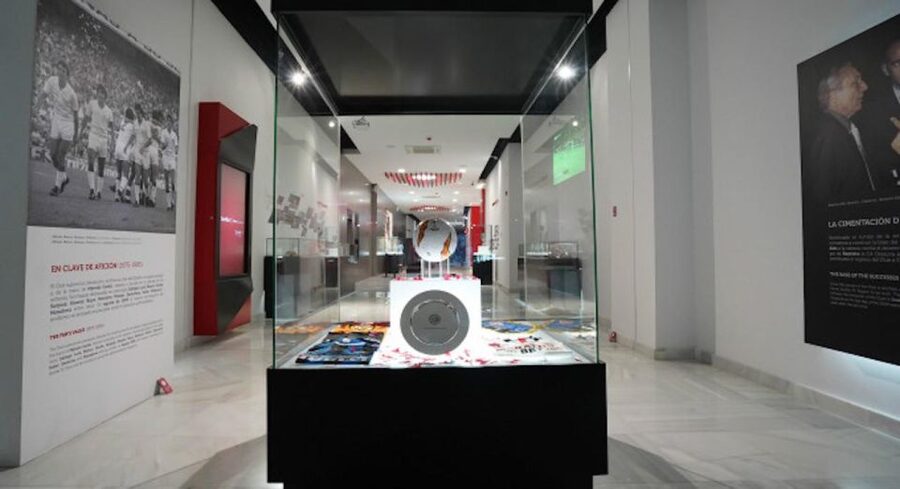 Sevilla: Ramón Sánchez Pizjuán Stadium Entry Ticket - Best For: Football Fans, History Lovers, and The Curious