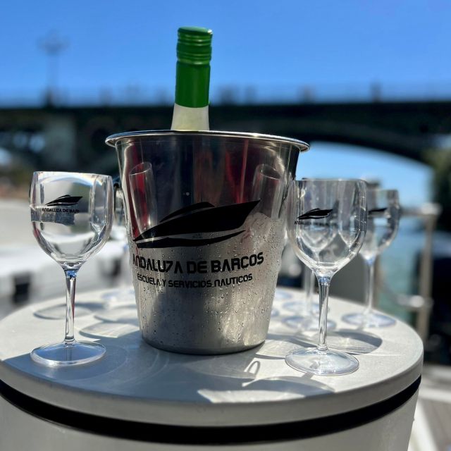 Sevilla: Romantic Boat Ride - Onboard comfort details you’ll care about at night