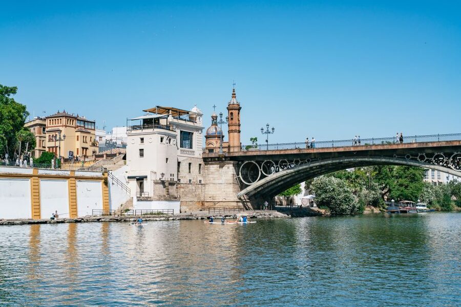 Seville: 1-Hour Guadalquivir River Sightseeing Eco Cruise - The Onboard Bar: What’s Included, What Isn’t, and How to Plan