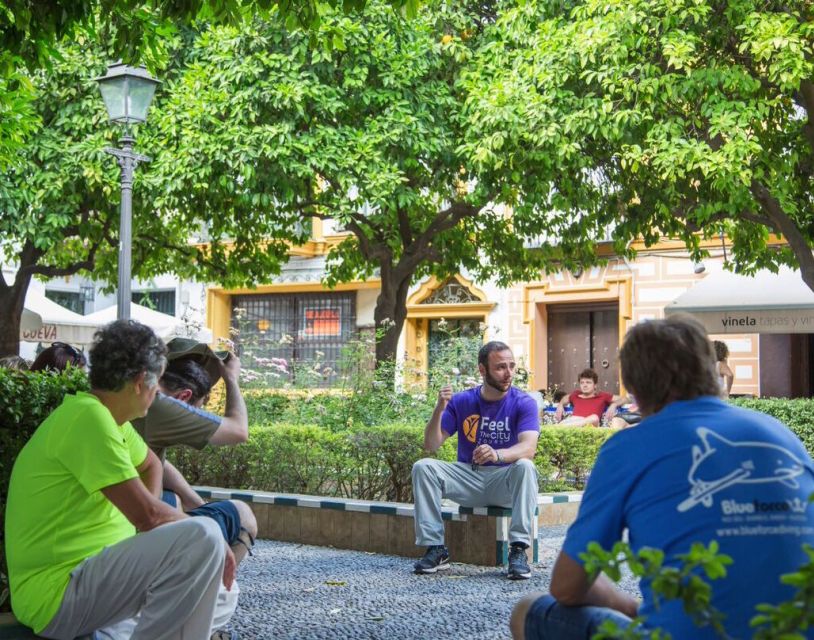 Seville: 1-Hour Walking Tour Barrio de Santa Cruz - How the guide turns legends into a walk you can follow