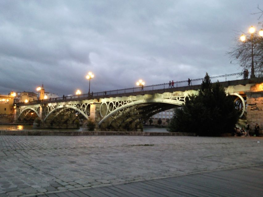 Seville: 2.5-Hour Evening Electric Bike Tour - Getting There: Castelar 9, the Cathedral Side, and a Simple Starting Setup