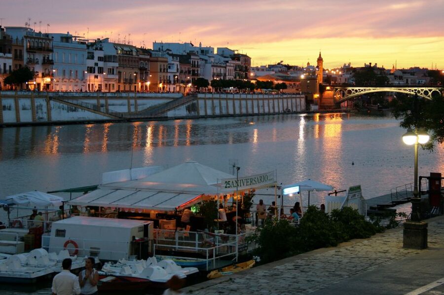 Seville: 2.5-Hour Evening Electric Bike Tour - Cathedral Area, Royal Alcázar, and the Stops That Make It Feel Like Seville