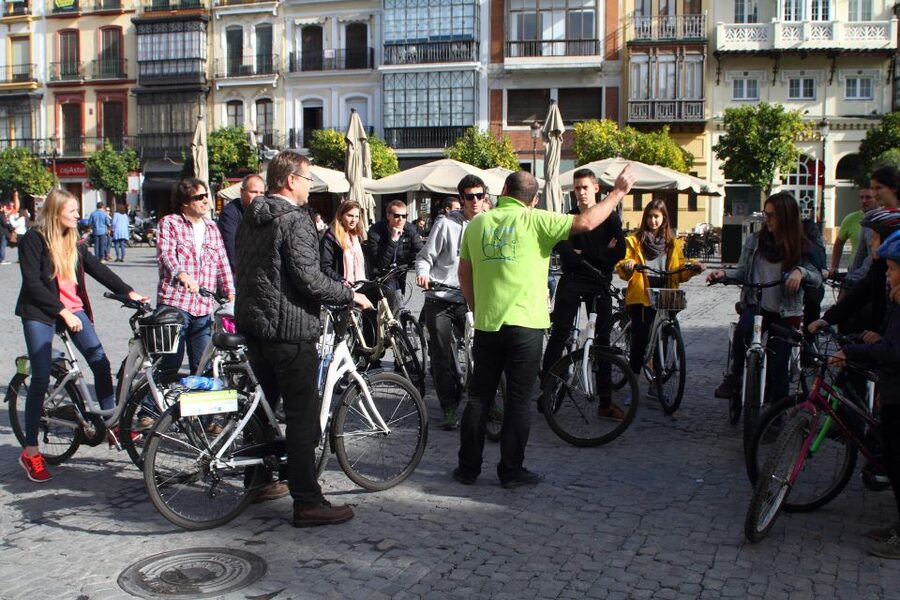 Seville: 3-Hour Tapas Tour by Bike - Key things to know before you book