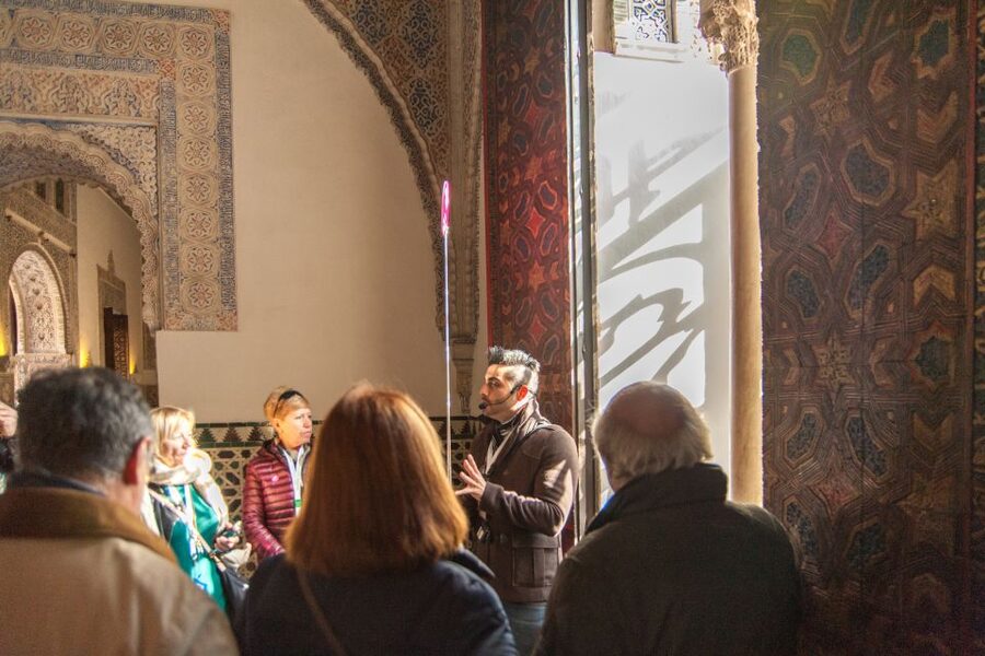 Seville: Alcázar and Cathedral Entry Ticket and Guided Tour - Should you book this Alcázar and Cathedral guided tour?