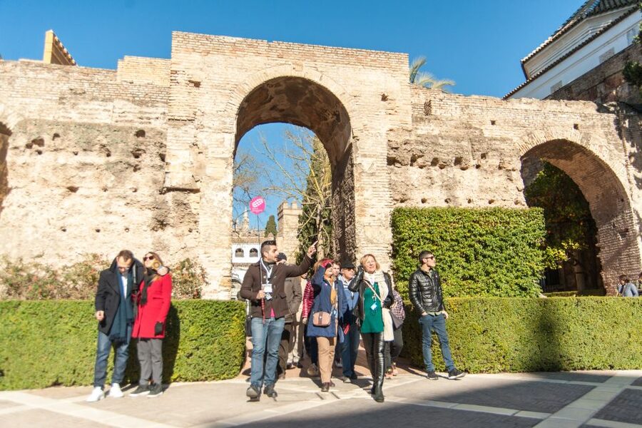Seville: Alcázar and Cathedral Entry Ticket and Guided Tour - Seville Cathedral: the world’s biggest Gothic impact, explained