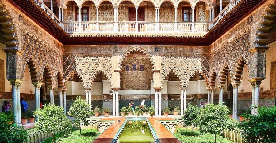 Seville: Alcázar Tour with Tickets Included - Entering the Alcázar: timing, walking, and keeping your place