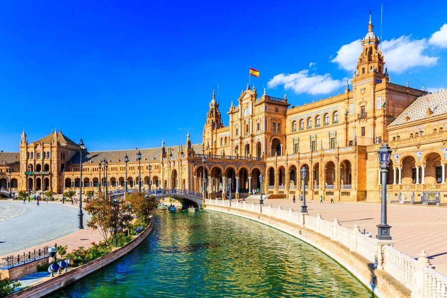 Seville: Authentic and Romantic Horse-Drawn Carriage Ride - Triana: seeing the neighborhood without committing to a long walk